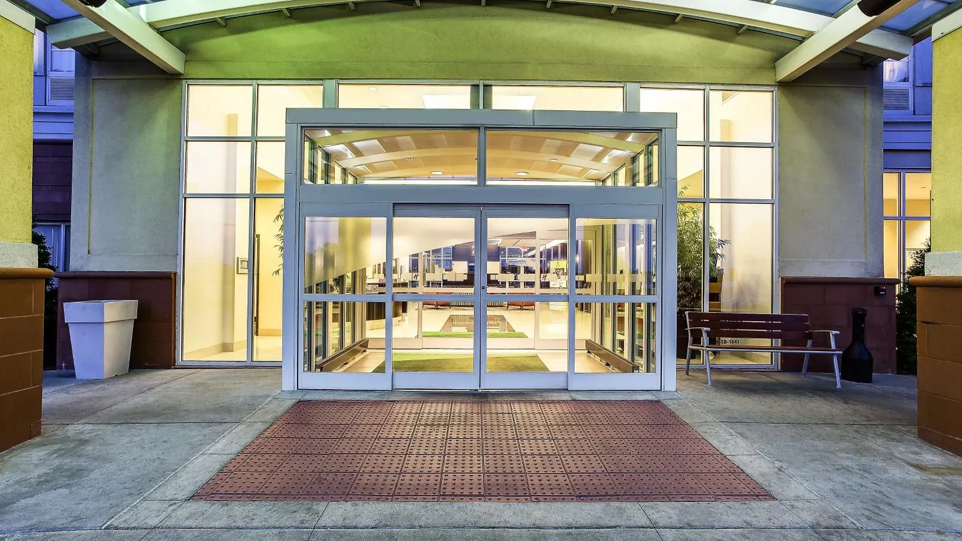 Holiday Inn Louisville Airport - Fair/Expo By Ihg